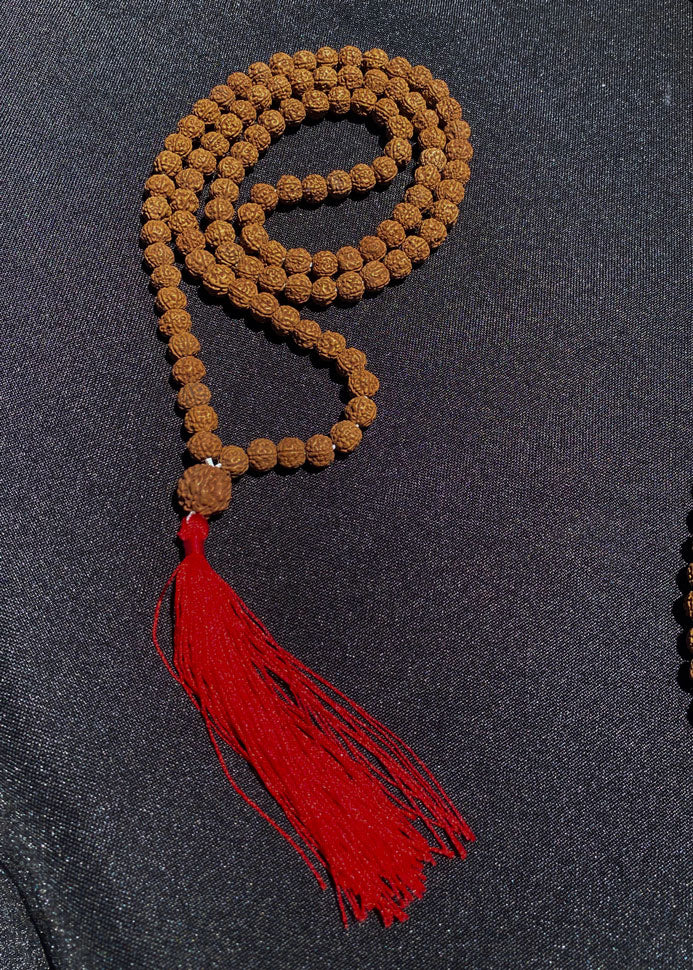 Japa Mala Rudraksha rojo