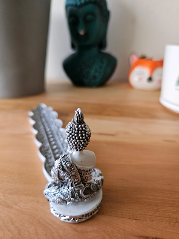 Porta incienso Buda blanco